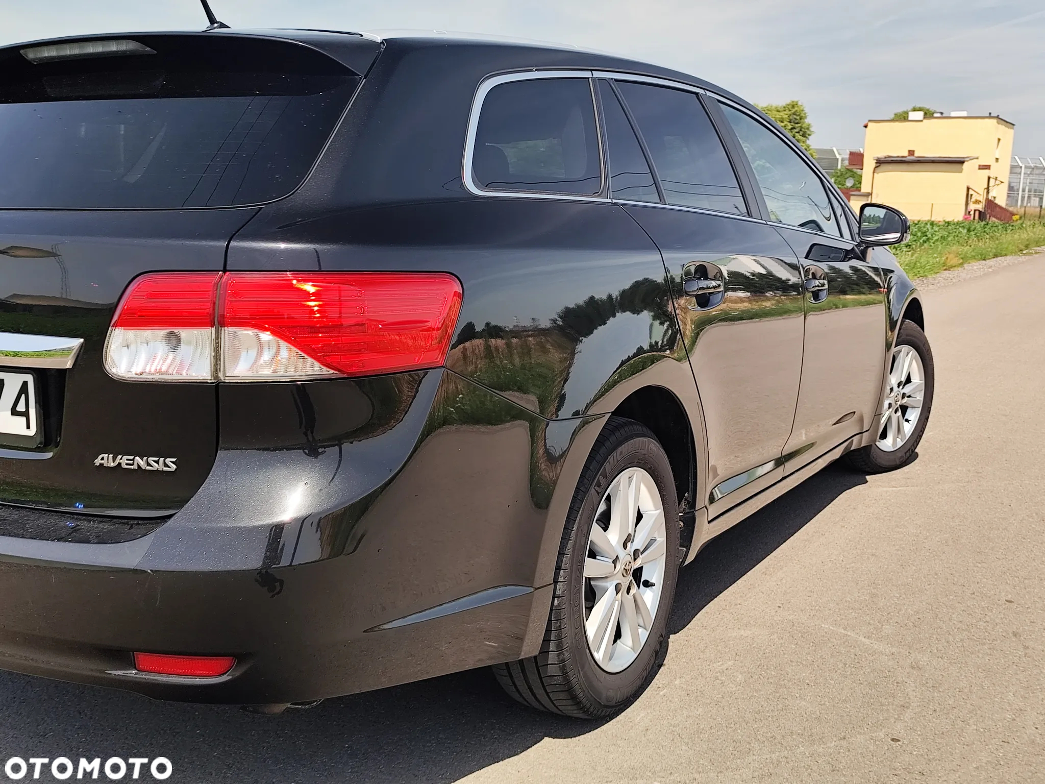 Toyota Avensis Touring Sports 1.8 Multidrive S Edition S+ - 16