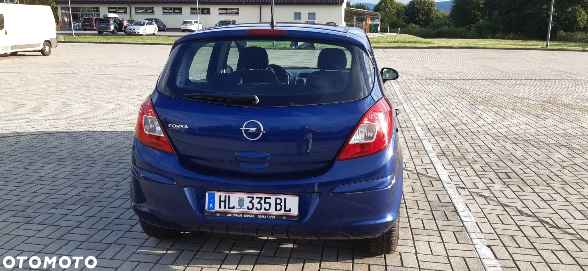 Opel Corsa 1.2 16V Color Edition - 9
