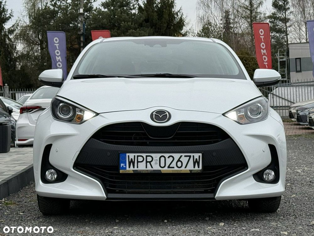 Mazda 2 Hybrid - 3