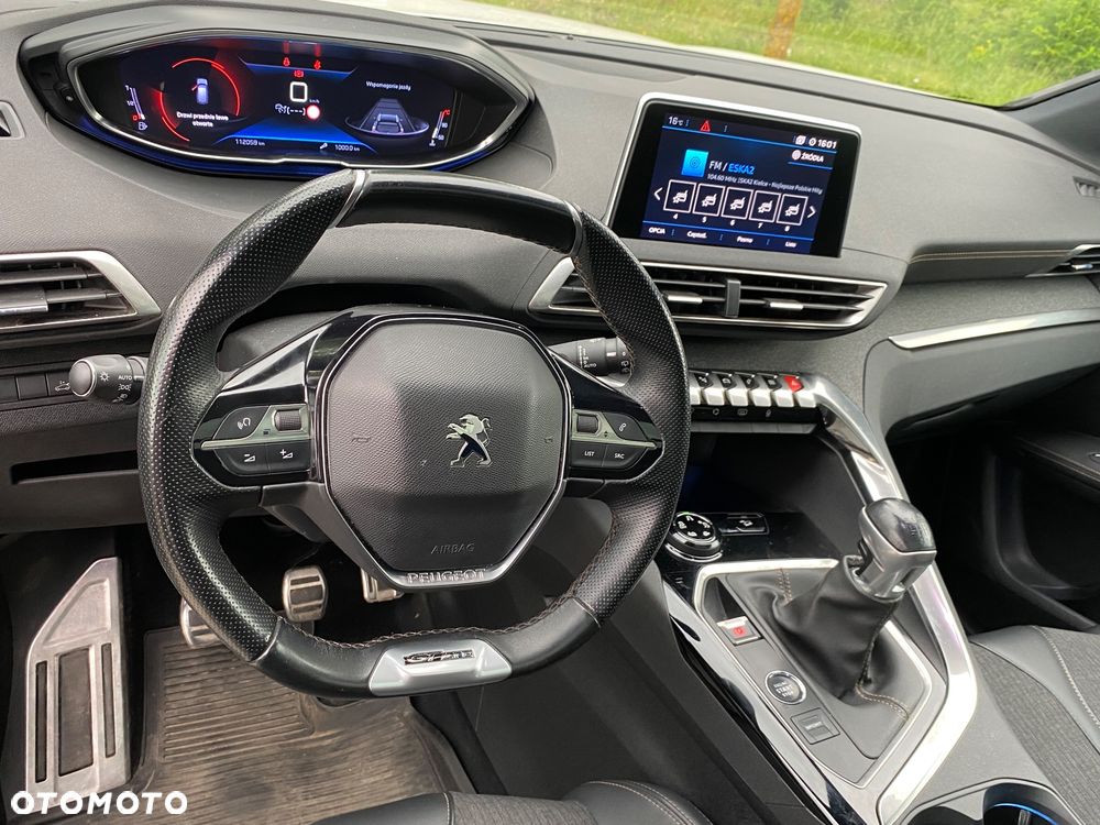 Peugeot 3008 1.5 BlueHDi GT S&S - 18
