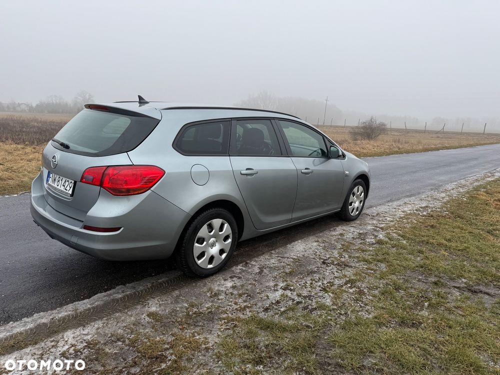 Opel Astra 1.4 Turbo - 5