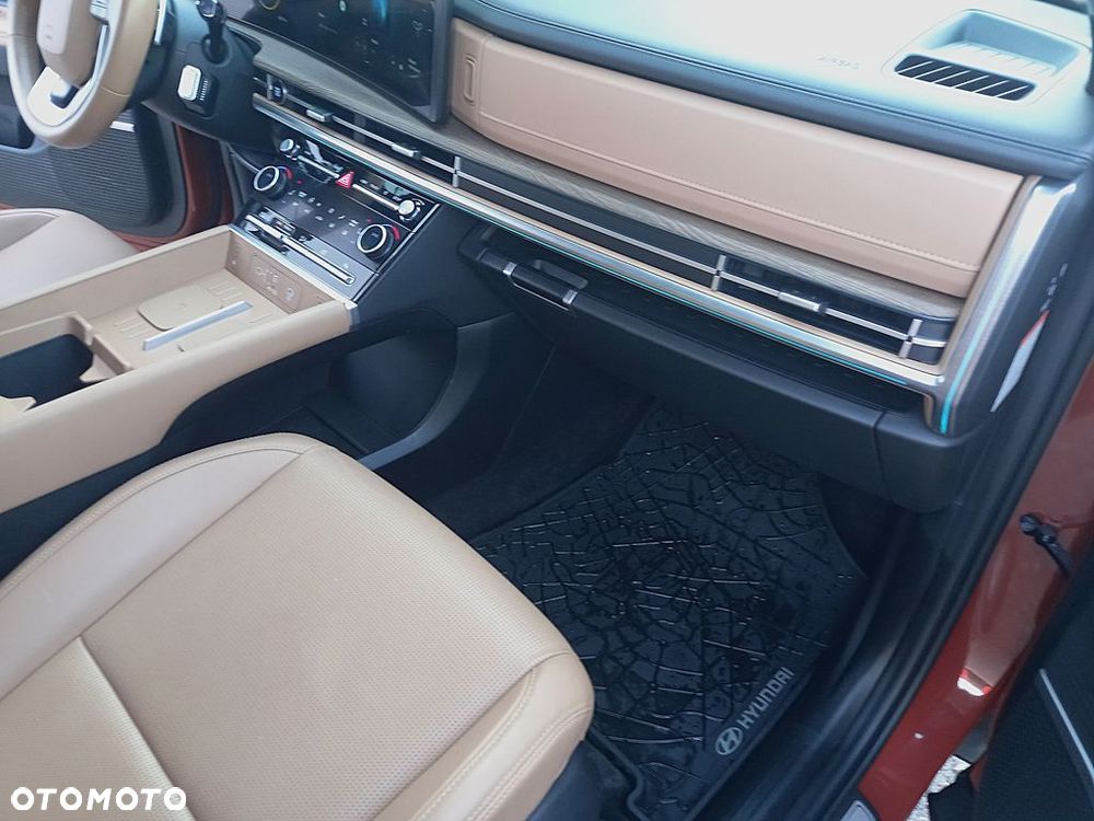 Hyundai Santa Fe 1.6 T-GDI HEV Platinum 4WD - 13