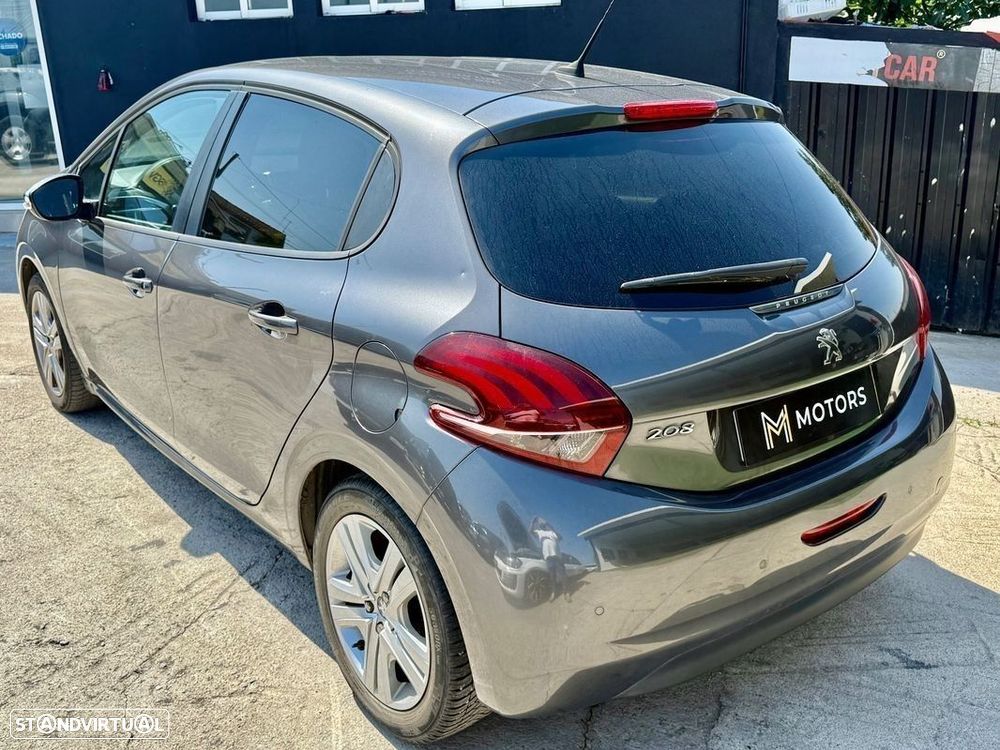 Peugeot 208 1.2 PureTech Style - 35