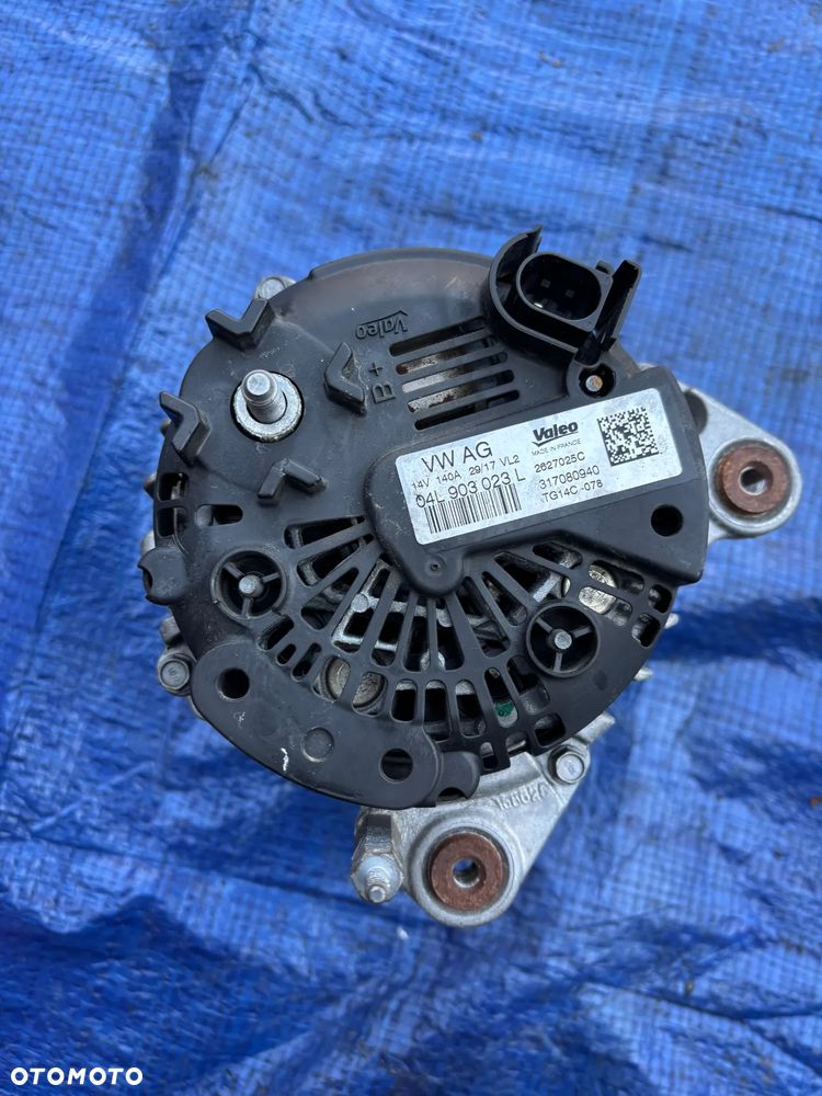 VW Skoda Audi alternator 04L903023L - 2