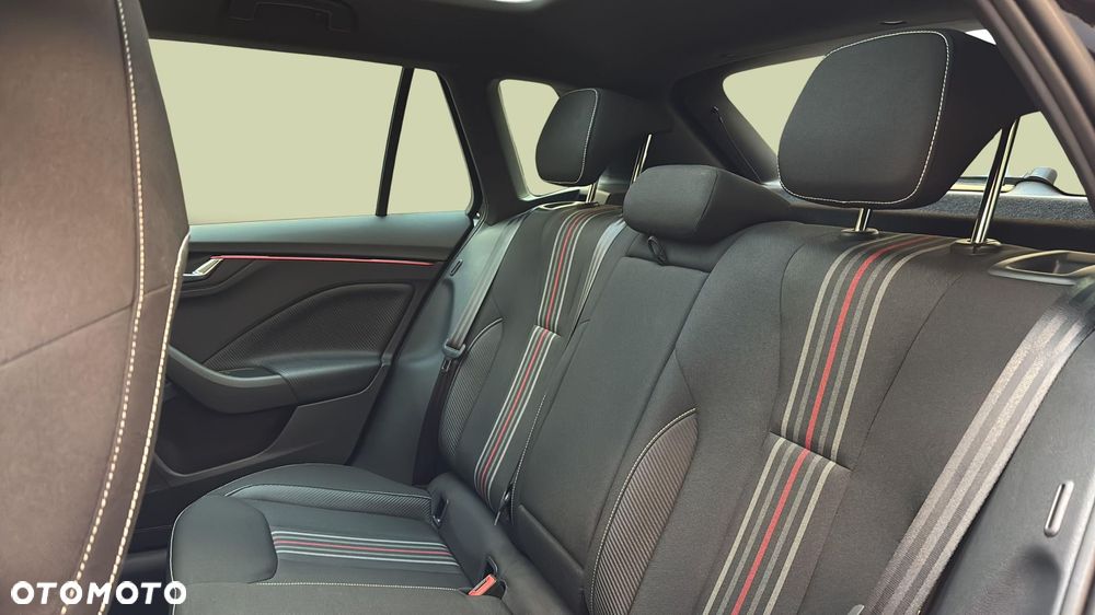 Skoda Kamiq 1.5 TSI Monte Carlo DSG - 24