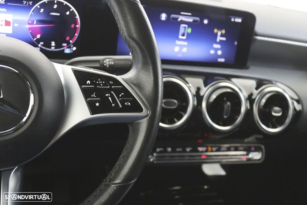 Mercedes-Benz A 180 d Progressive Aut. - 12