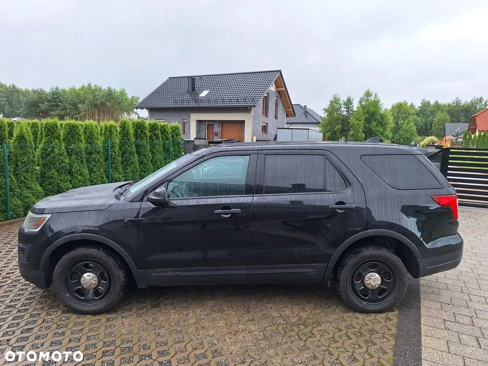 Ford Explorer - 8