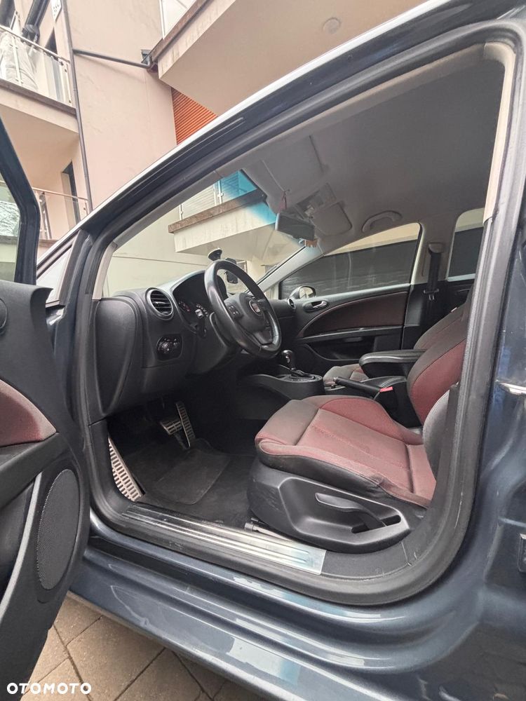 Seat Leon 2.0 TDI DSG Stylance - 24