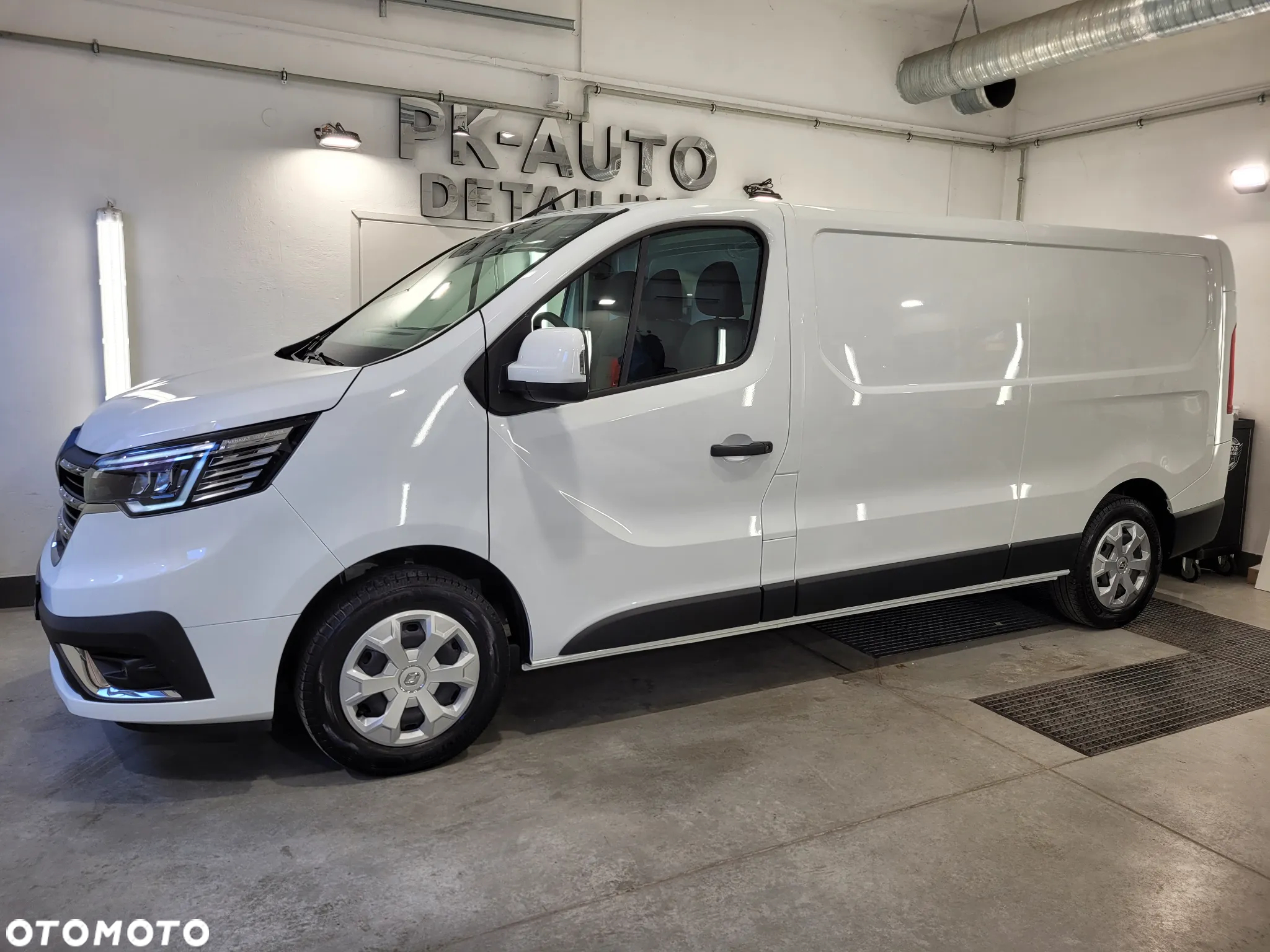 Renault Trafic - 31