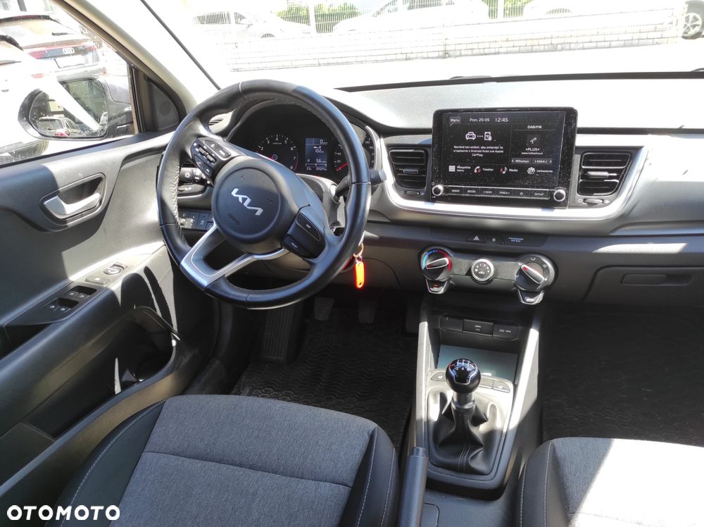 Kia Stonic 1.2 L - 18