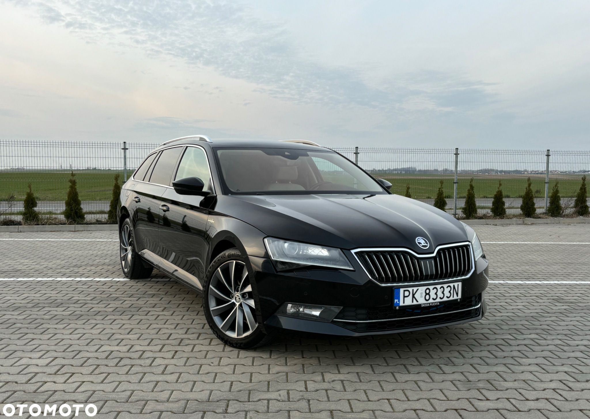 Skoda Superb 2.0 TDI SCR 4x4 L&K DSG - 1