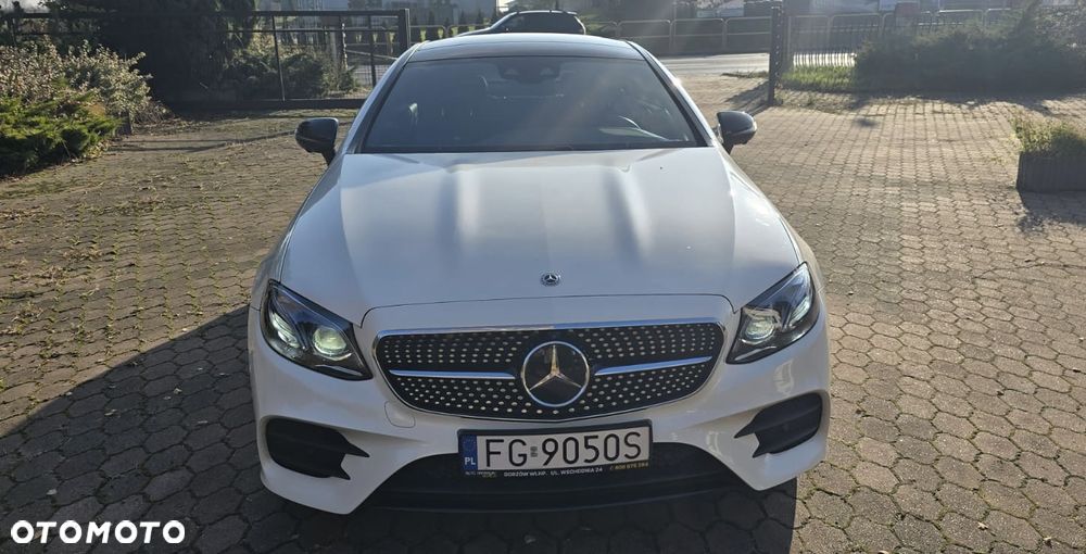 Mercedes-Benz Klasa E 400 4-Matic 9G-TRONIC - 5