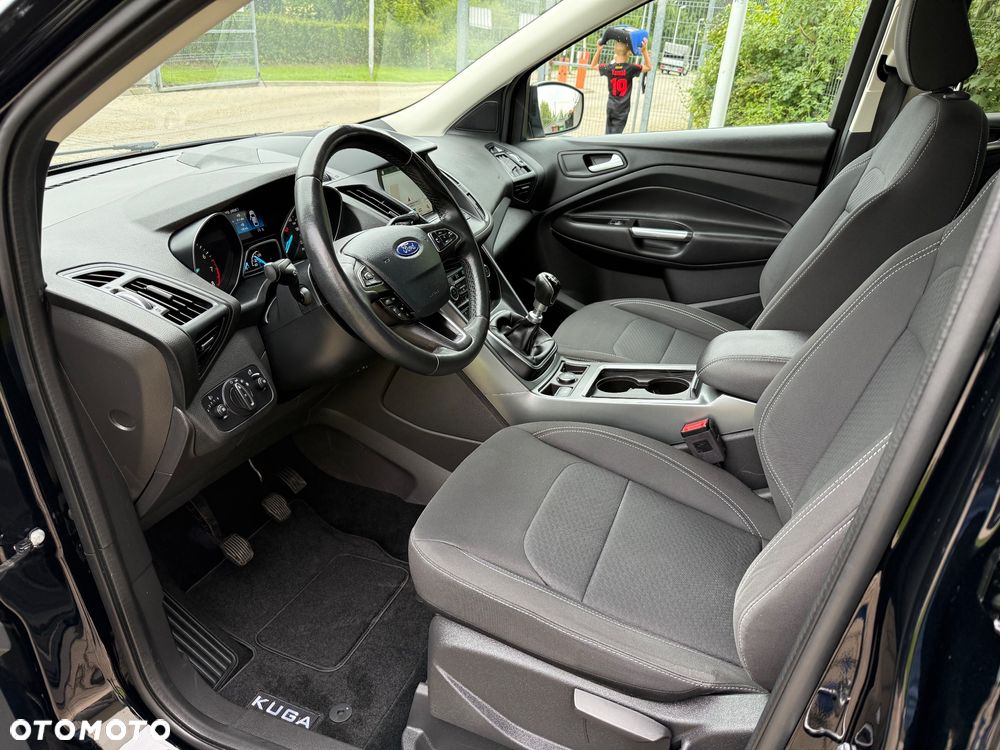 Ford Kuga 1.5 EcoBoost 2x4 Titanium - 9