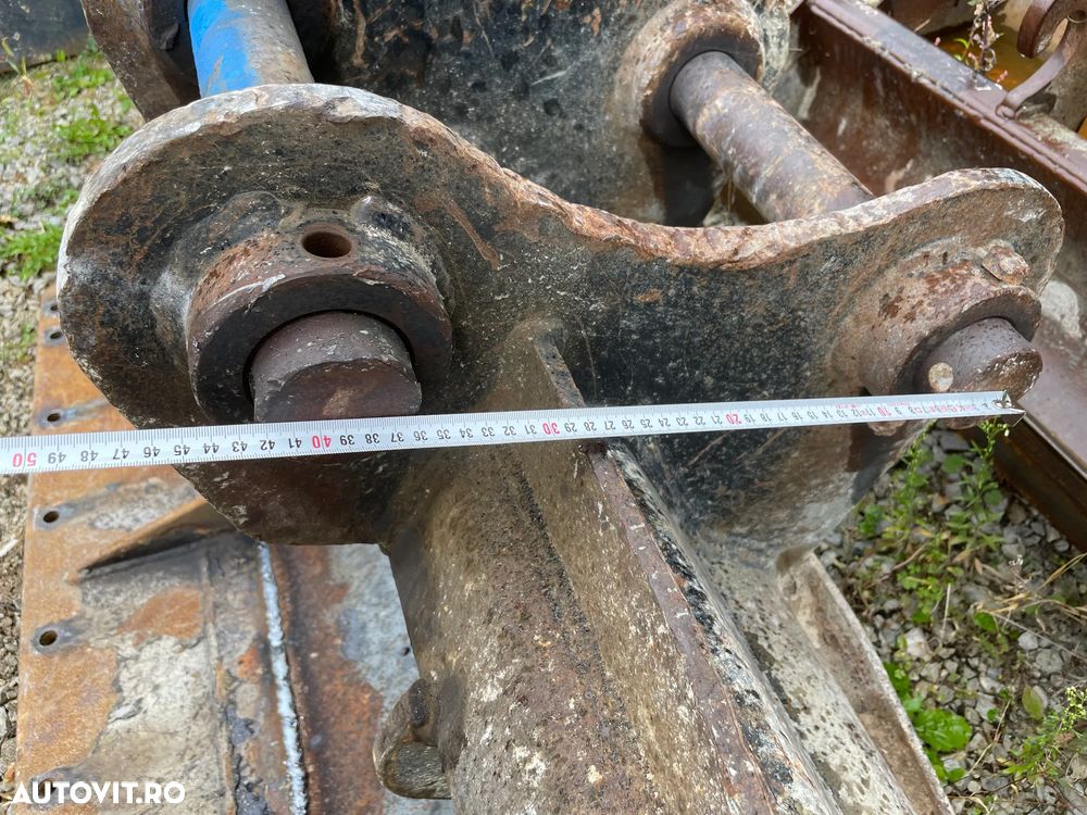 Cupa taluz latime de 1800 mm pentru excavatoare de 6-10 tone - 8