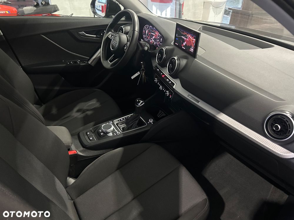 Audi Q2 35 TDI S tronic design - 27
