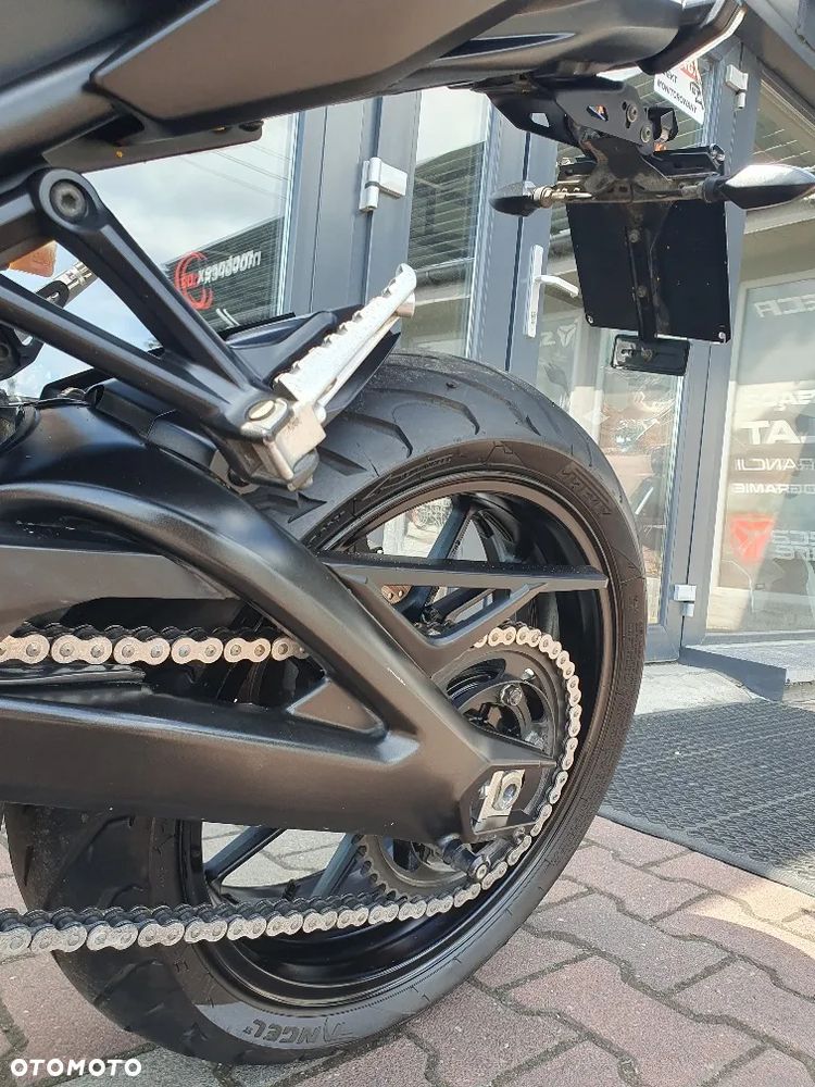 Yamaha MT - 29