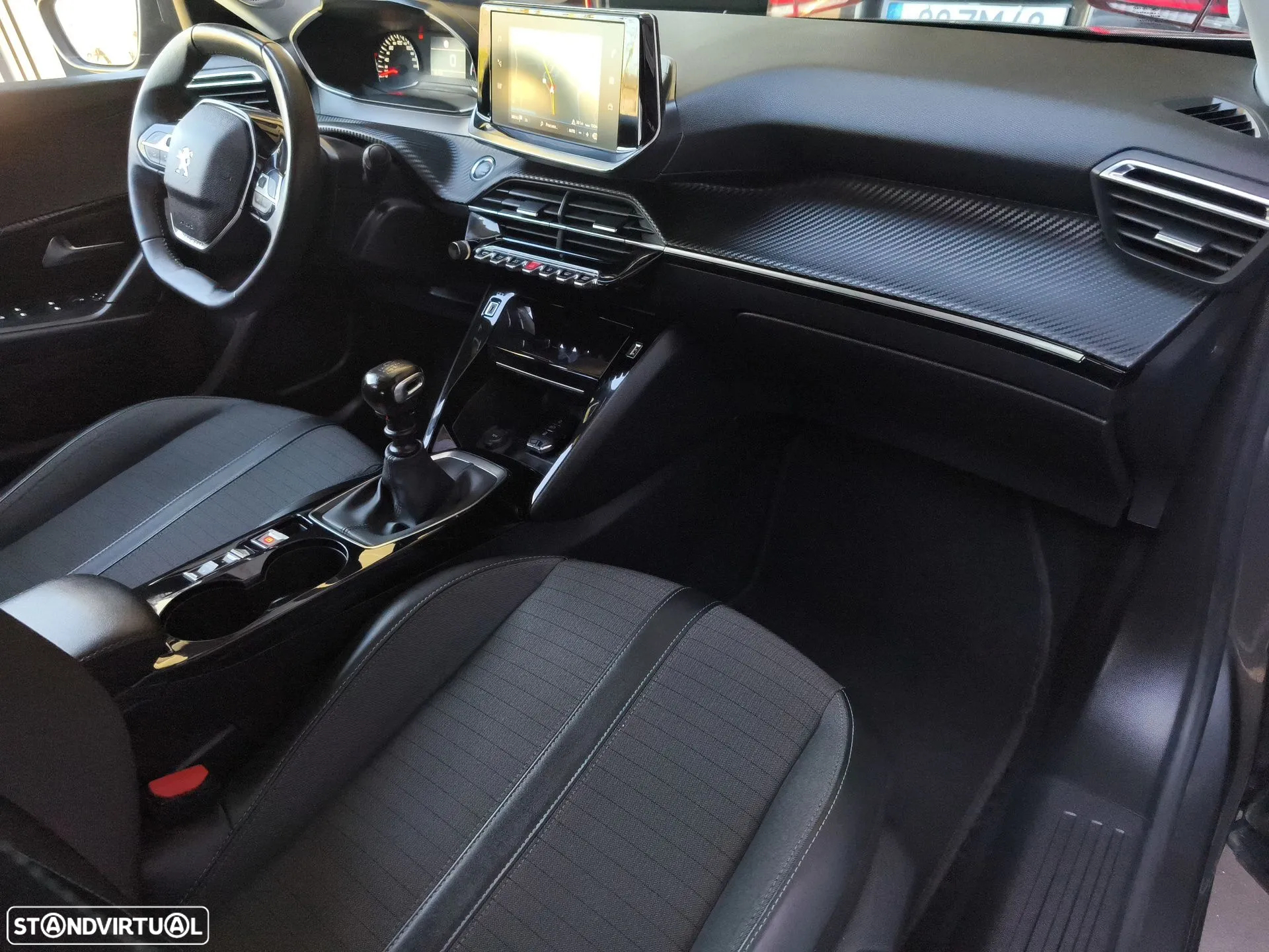 Peugeot 2008 1.2 PureTech Allure Pack - 15