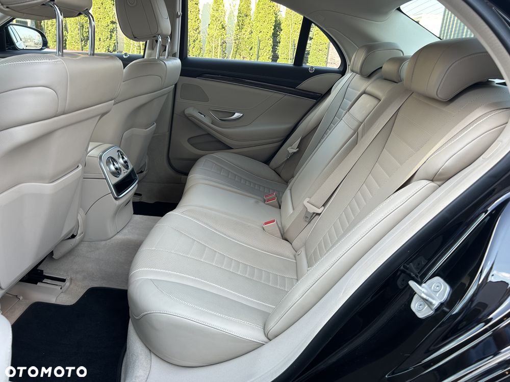 Mercedes-Benz Klasa S 400 d 4-Matic 9G-TRONIC - 26