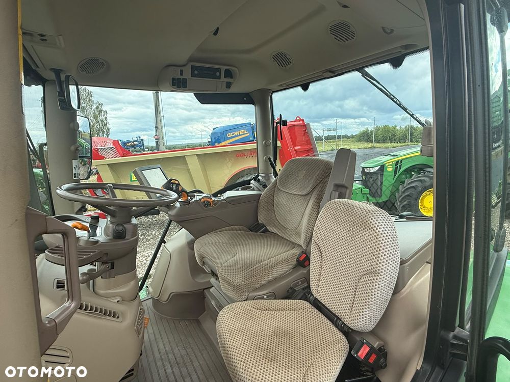 John Deere 6250R - 11