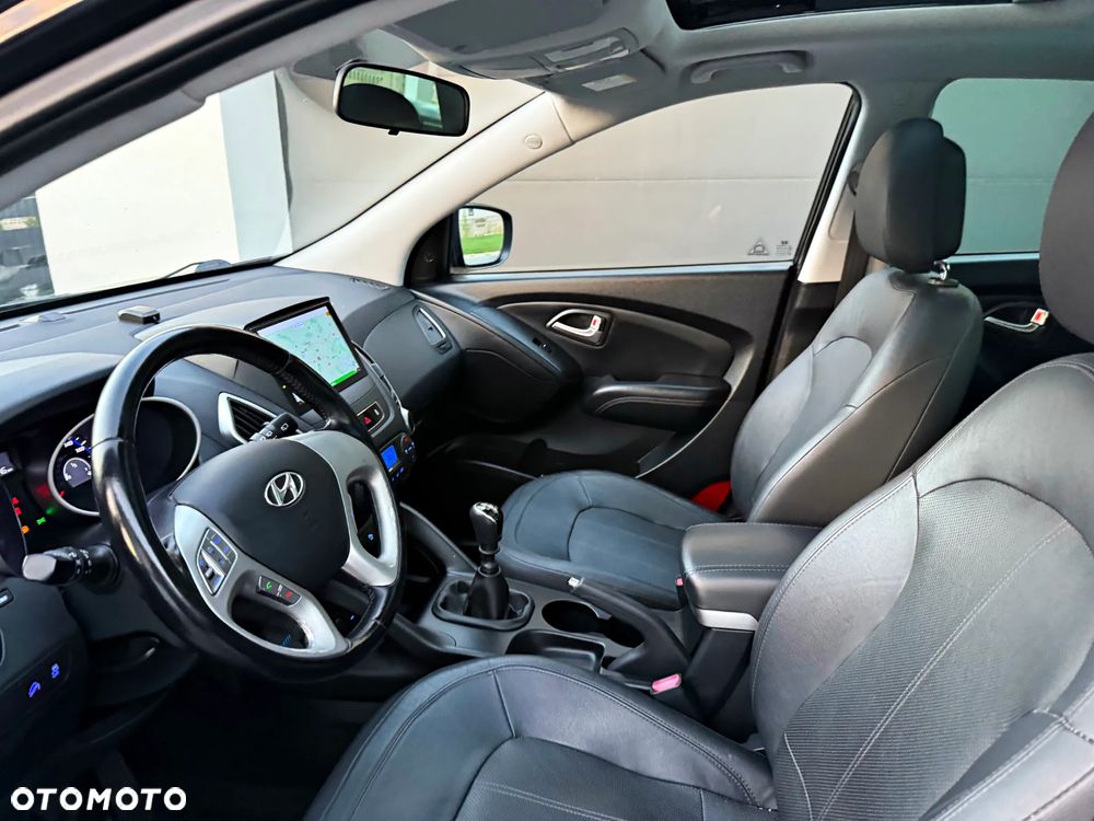 Hyundai ix35 blue 1.6 2WD Finale Gold - 26