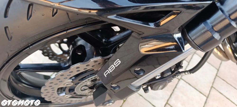 Kawasaki Versys 650 - 15