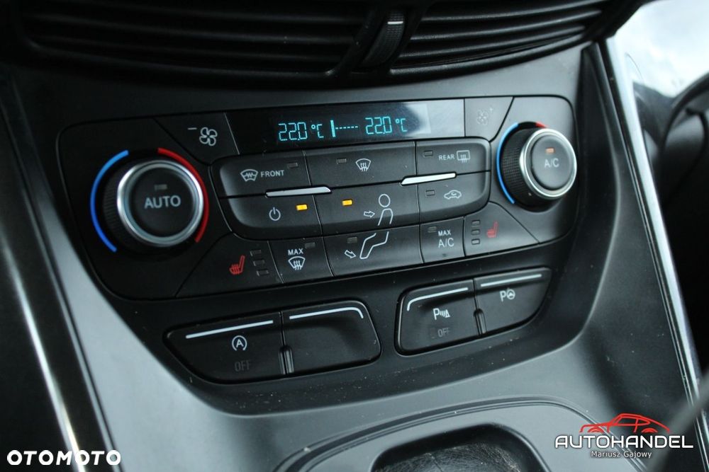 Ford Kuga - 19