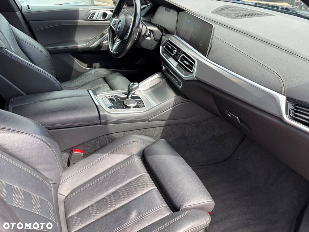 BMW X6 xDrive30d mHEV - 15