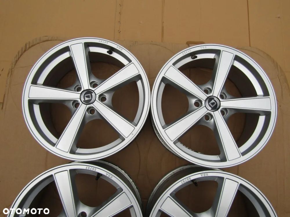 4x Felgi 17 Volvo V60 II S60 III V40 S80 XC40 C-MAX Kuga Puma Mondeo Focus - 4