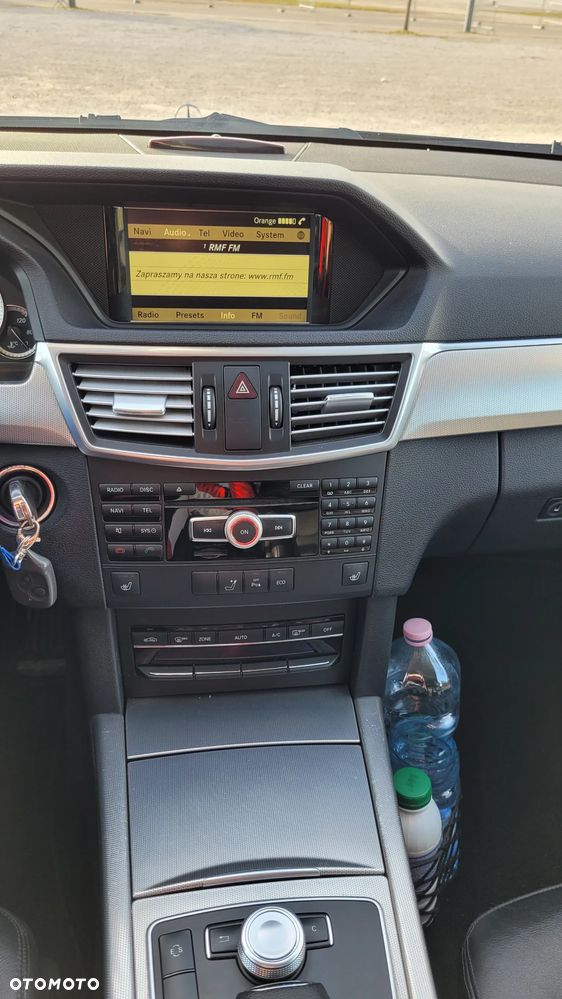 Mercedes-Benz Klasa E 350 CDI BlueEff - 13