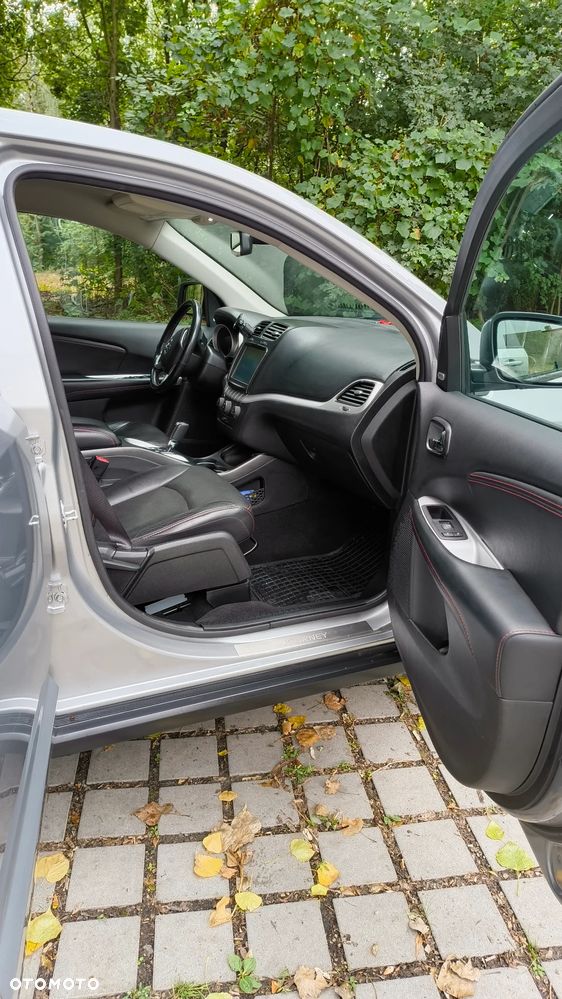 Dodge Journey - 11