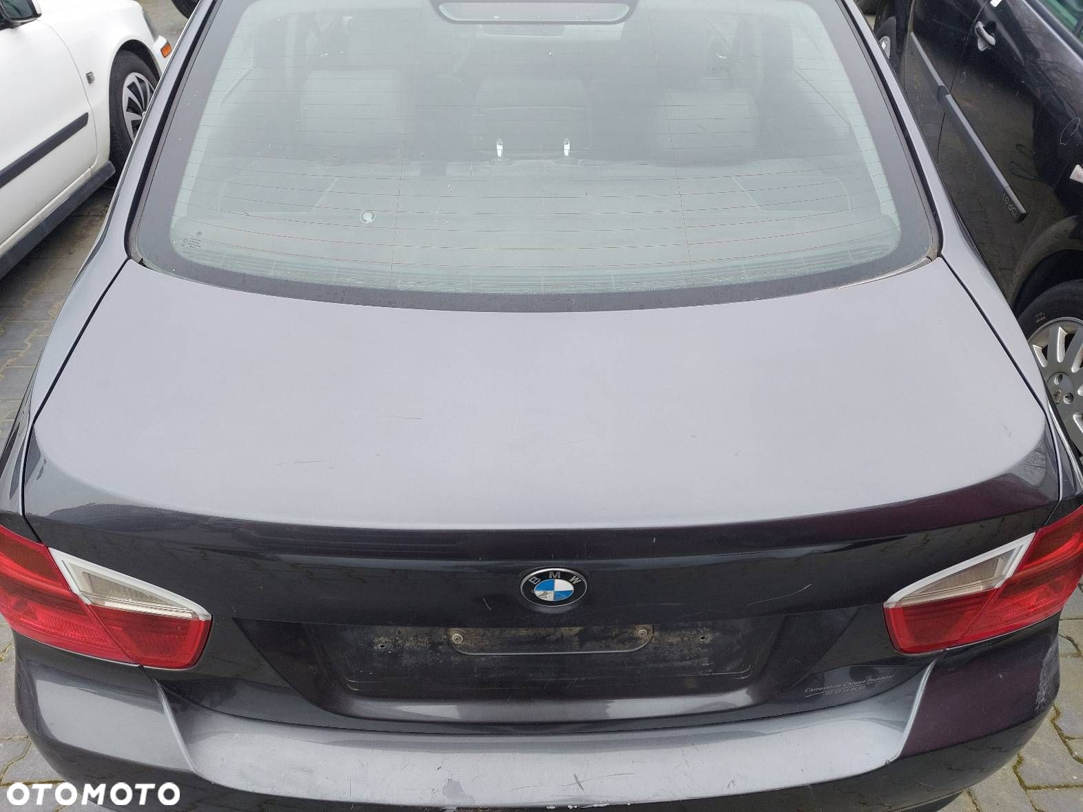 KOMPLETNY TYŁ BMW E90 A22/7 SPARKLING GRAPHITE KLAPA ZDERZAK TYŁ LAMPY - 10