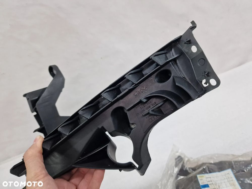 AUDI A5 8T0 07-11 LEWY NOWE KOMPLETNE ŚLIZGI POD LAMPE , NR 8T0805607L + 8T0941453A ( 89392979 ) , NR AUKCJI GL801 - 11