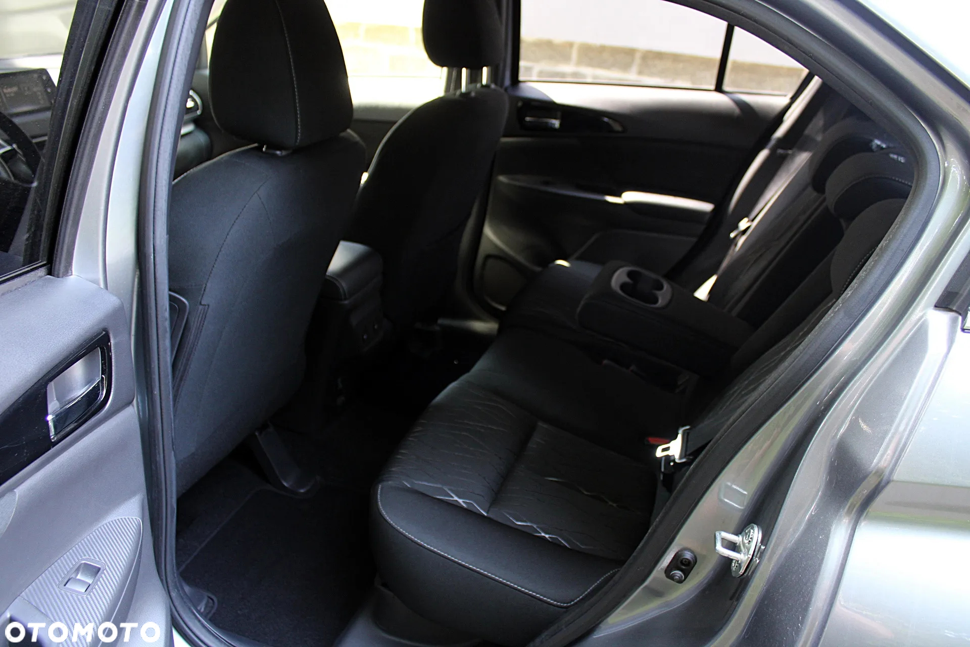 Mitsubishi Eclipse Cross - 14