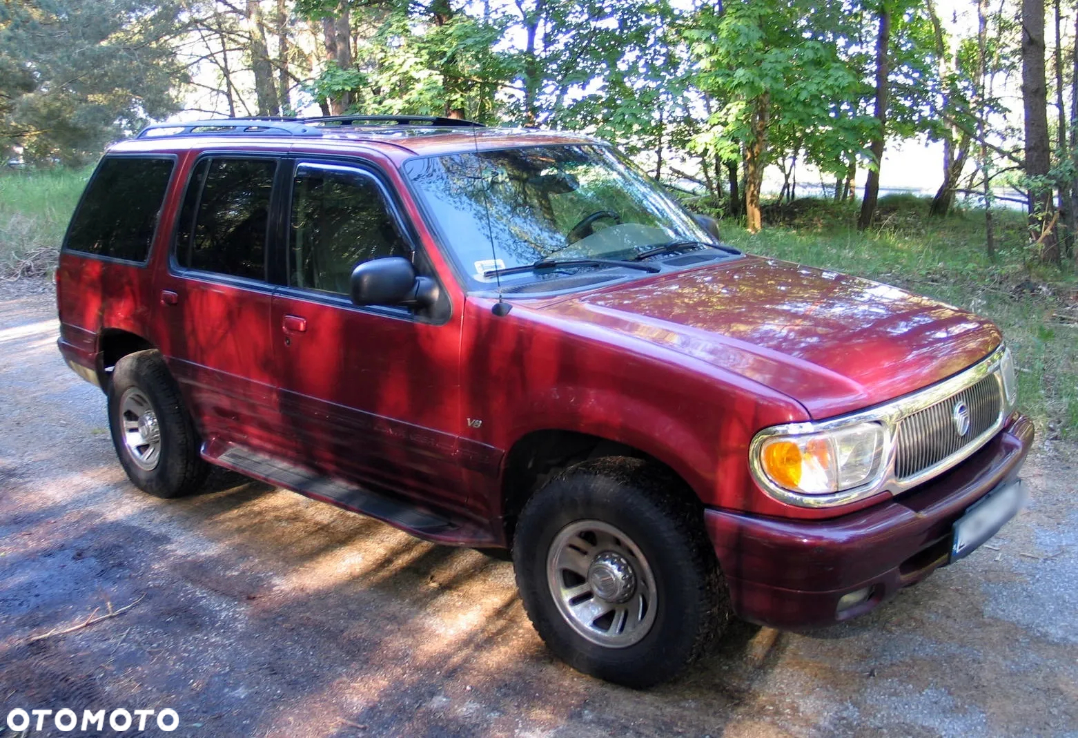 Ford Explorer - 2