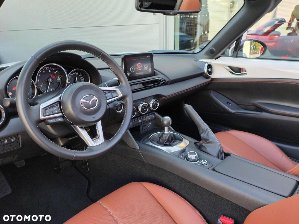 Mazda MX-5 2.0 Kazari i-ELOOP - 11