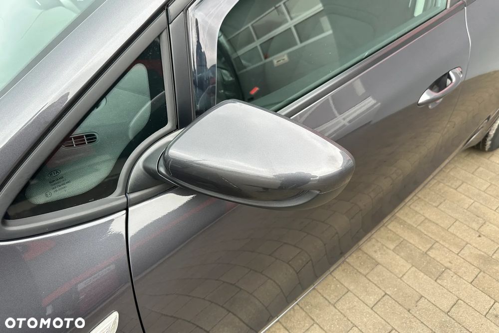 Kia Ceed - 19