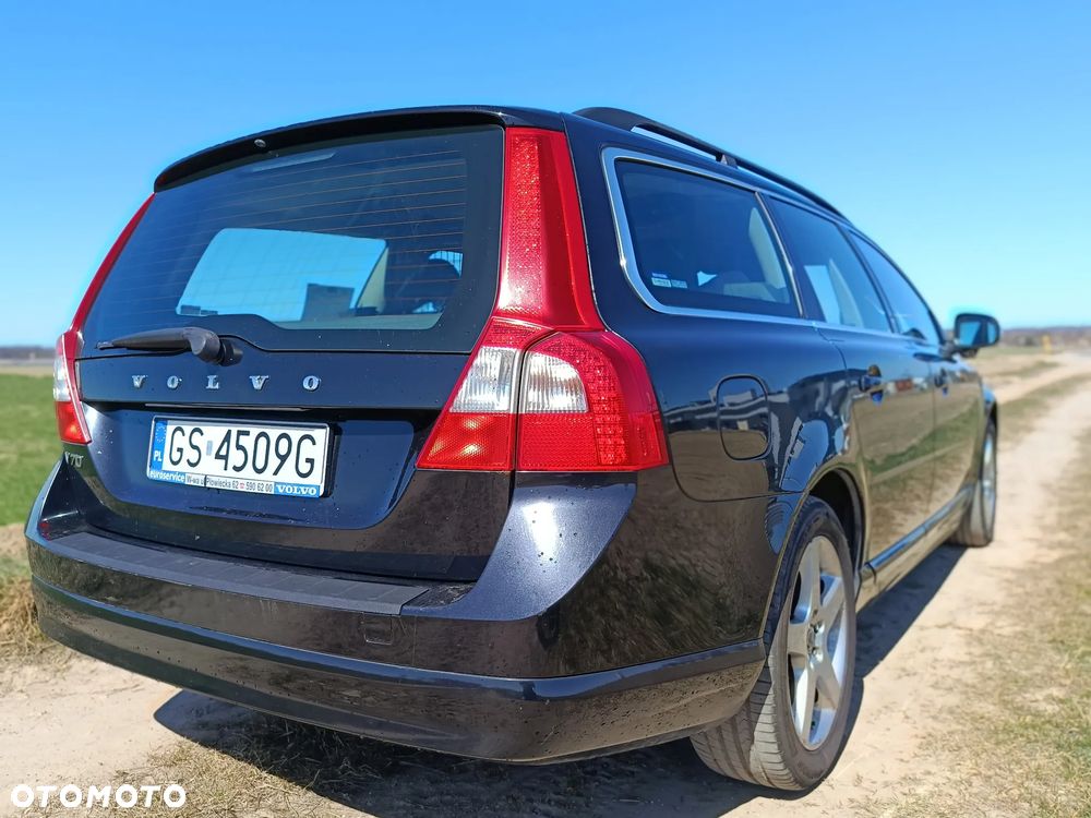 Volvo V70 2.5T Momentum - 5