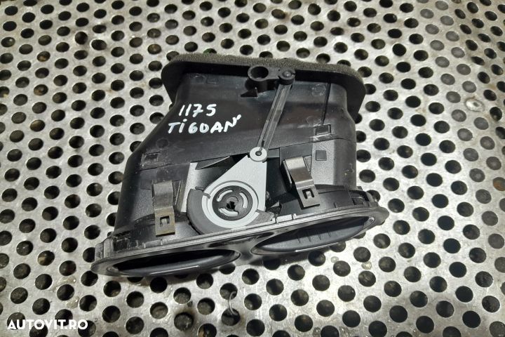 Grila ventilatie bord dreapta 5M0819759 5M0819759 Volkswagen VW Tigua - 2