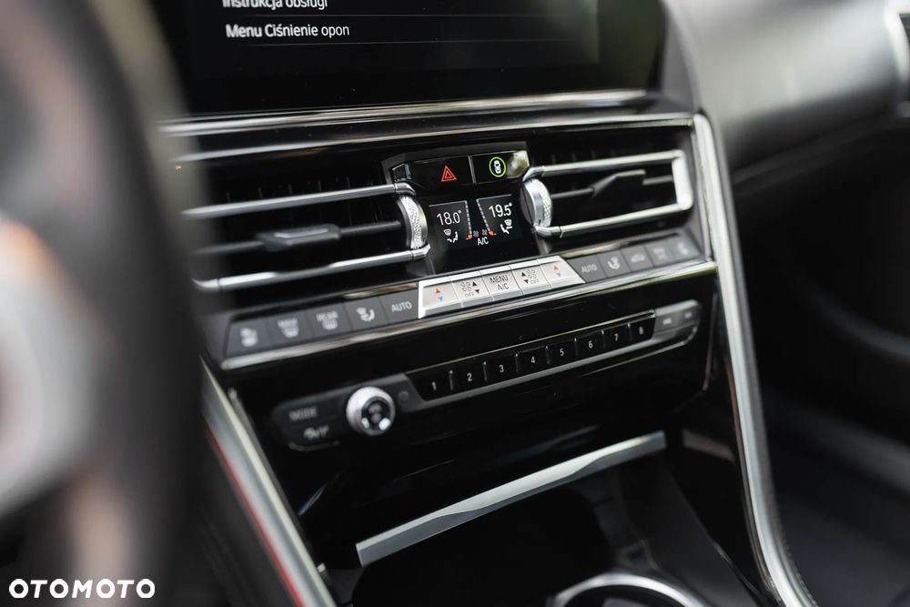 BMW Seria 8 840d xDrive - 17