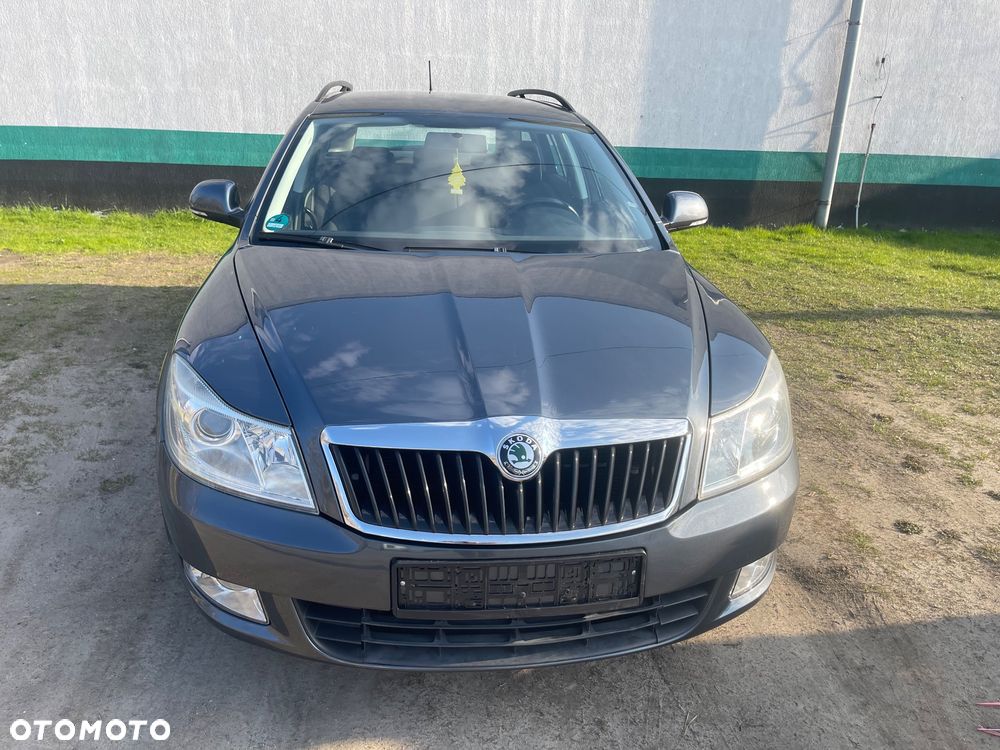 Skoda Octavia 1.4 TSI Ambiente Green tec - 2
