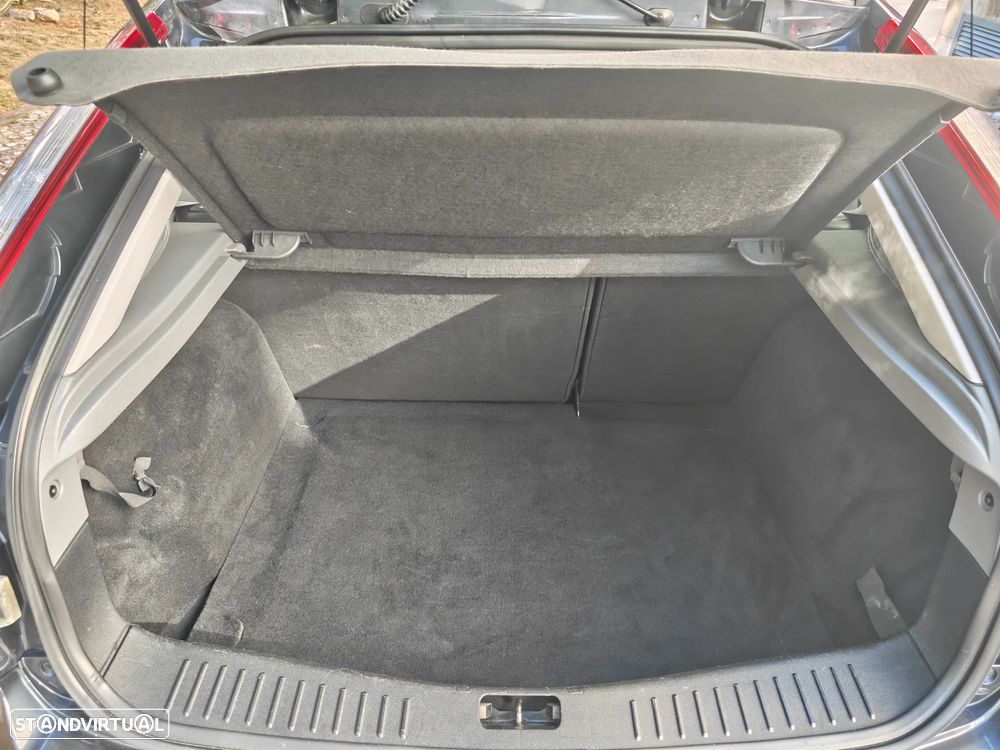 Ford Focus 1.6 TDCi Titanium - 14