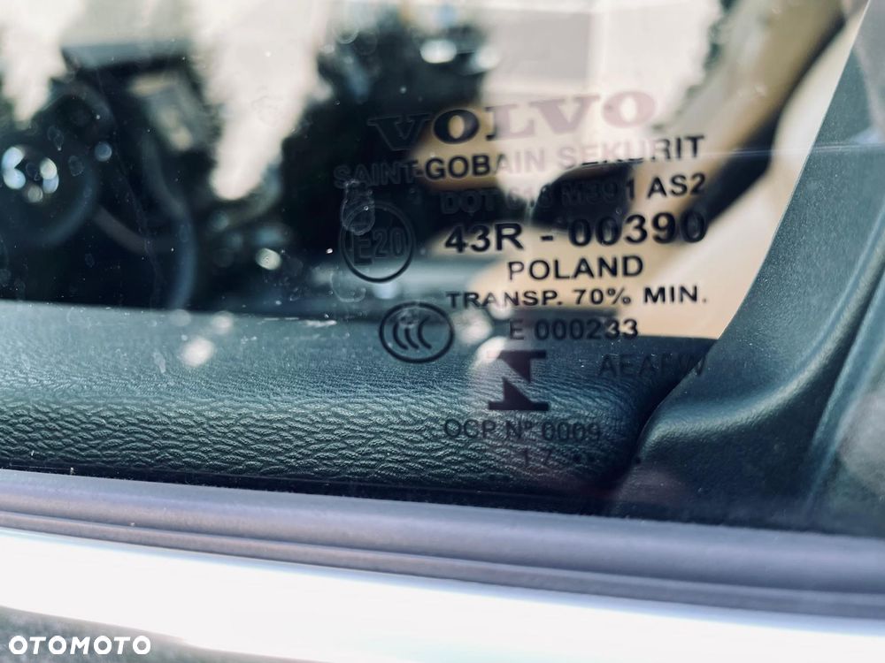 Volvo XC 60 D4 AWD Geartronic Inscription - 40