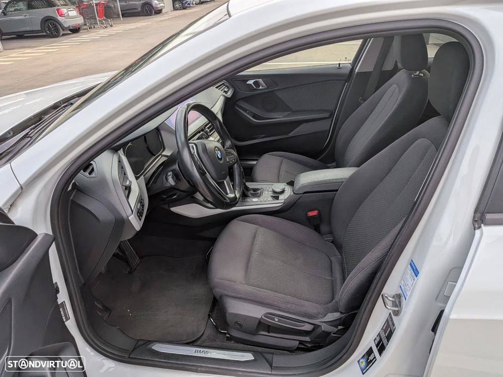BMW 118 i Advantage - 4