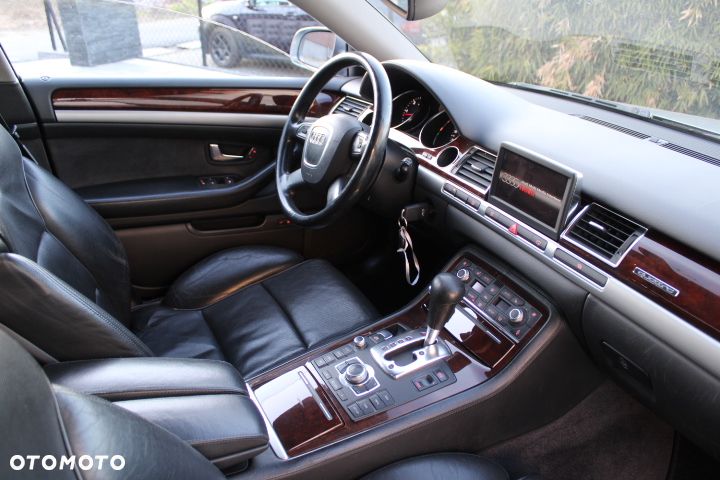 Audi A8 4.2 TDI Quattro - 14