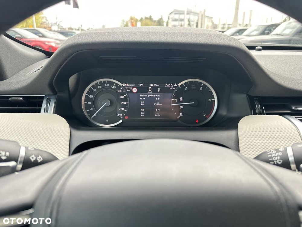 Land Rover Discovery Sport - 16