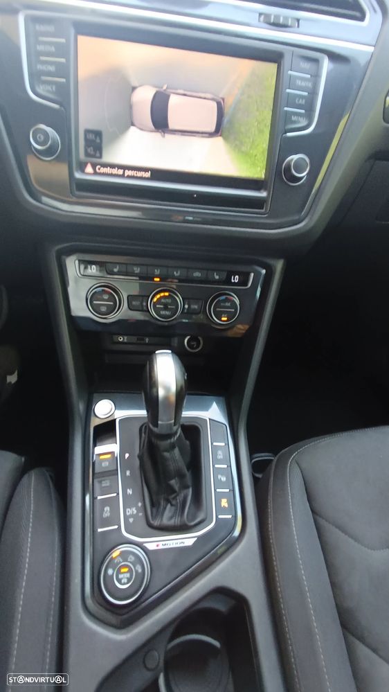VW Tiguan 2.0 TDi Track Blue.4Motion DSG - 13