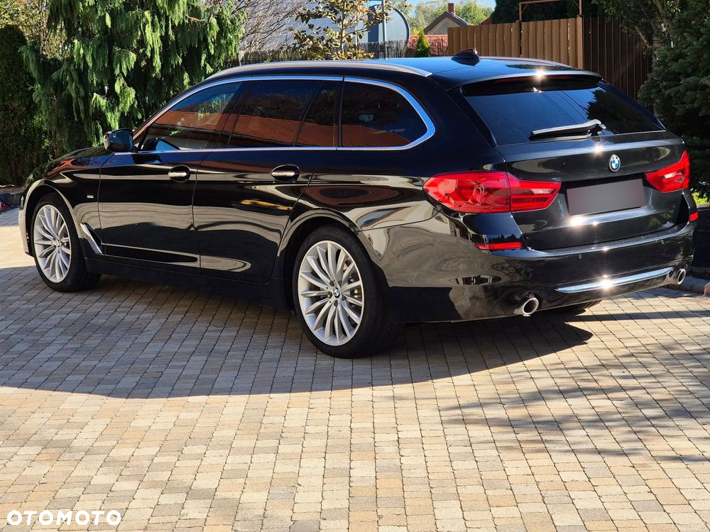 BMW Seria 5 520d Luxury Line - 3