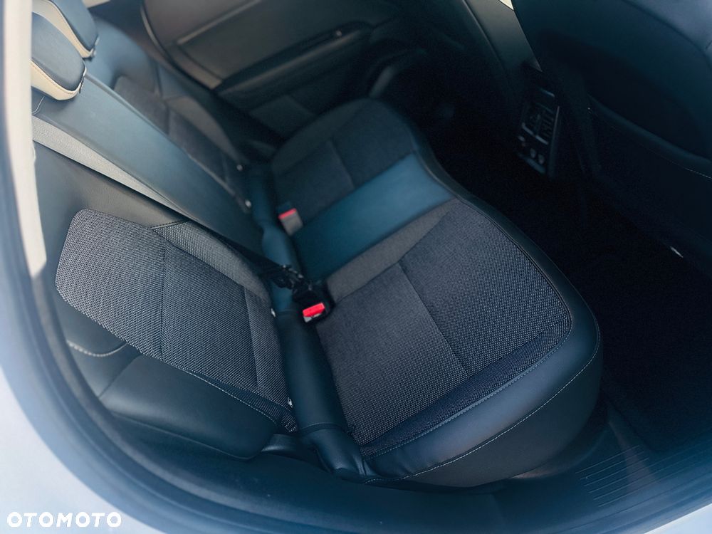 Renault Captur TCe 100 EXPERIENCE - 14