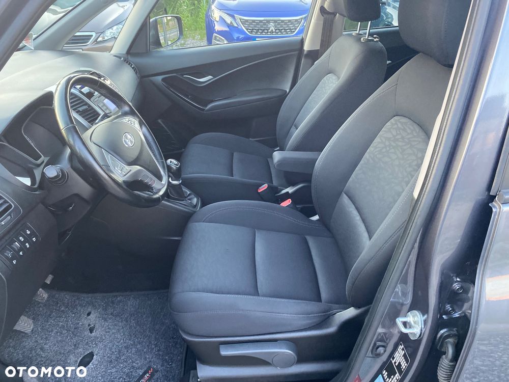 Hyundai ix20 1.4 blue Trend - 22