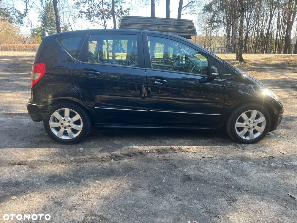Mercedes-Benz Klasa A 180 BlueEFFICIENCY Avantgarde - 15
